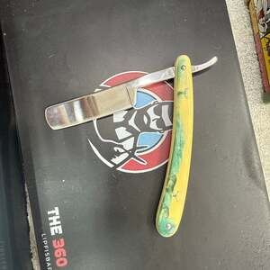 Vintage Butcher Brothers Straight Razor Pressed Inked Heron Scales Sheffield